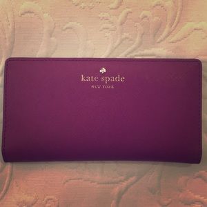 Kate Spade Stacy Wallet in magenta
